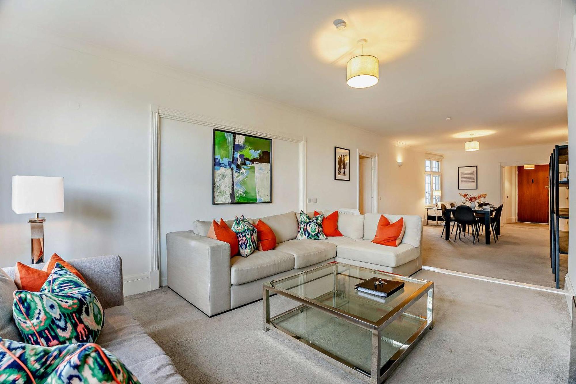 Strathmore Court Apartments Лондон Екстериор снимка