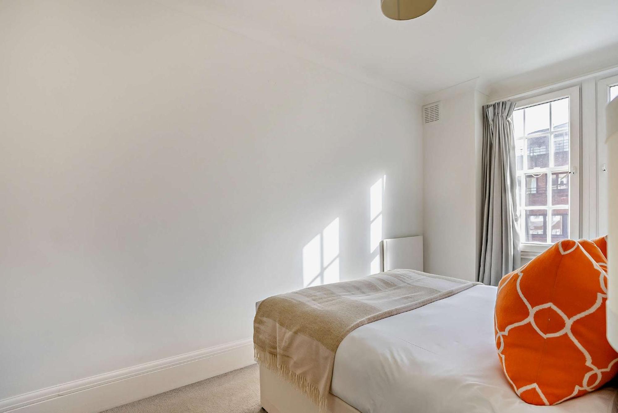 Strathmore Court Apartments Лондон Екстериор снимка
