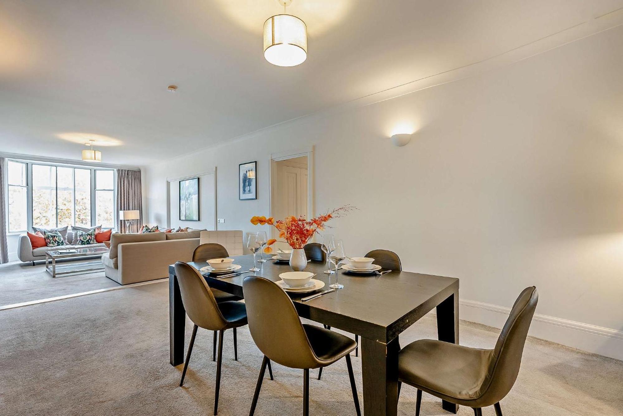 Strathmore Court Apartments Лондон Екстериор снимка