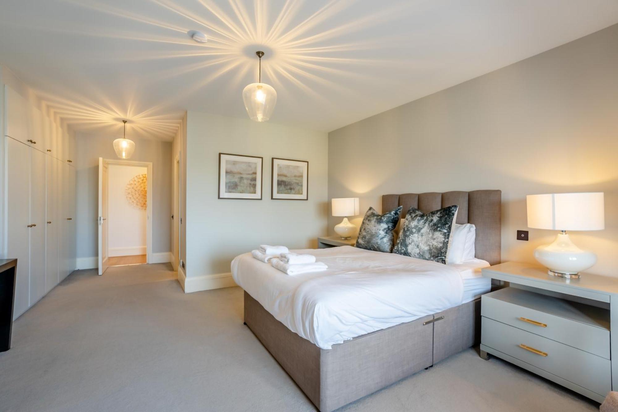 Strathmore Court Apartments Лондон Екстериор снимка