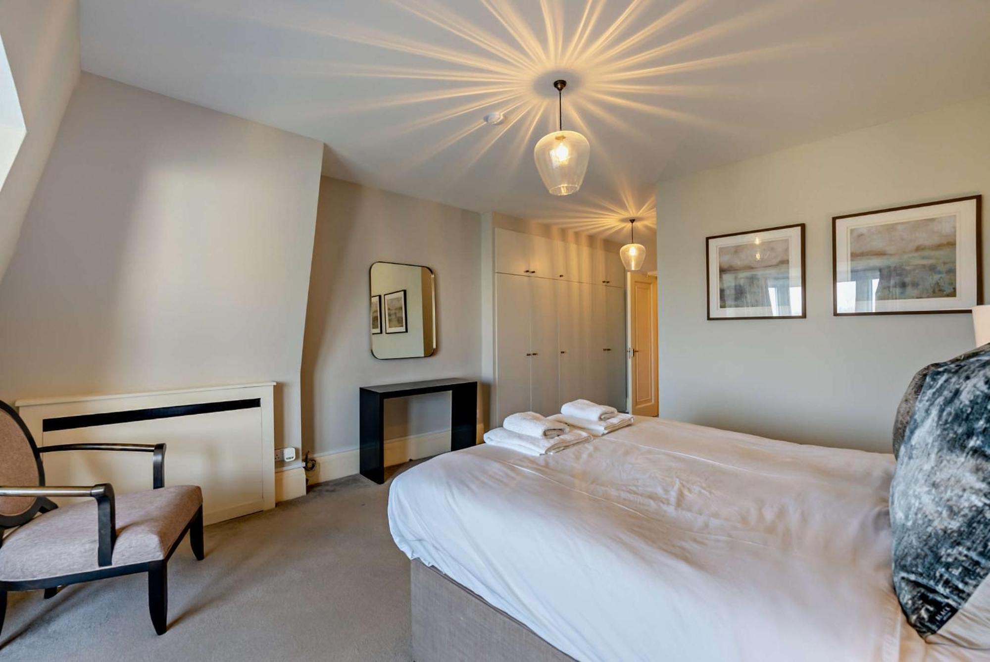 Strathmore Court Apartments Лондон Екстериор снимка