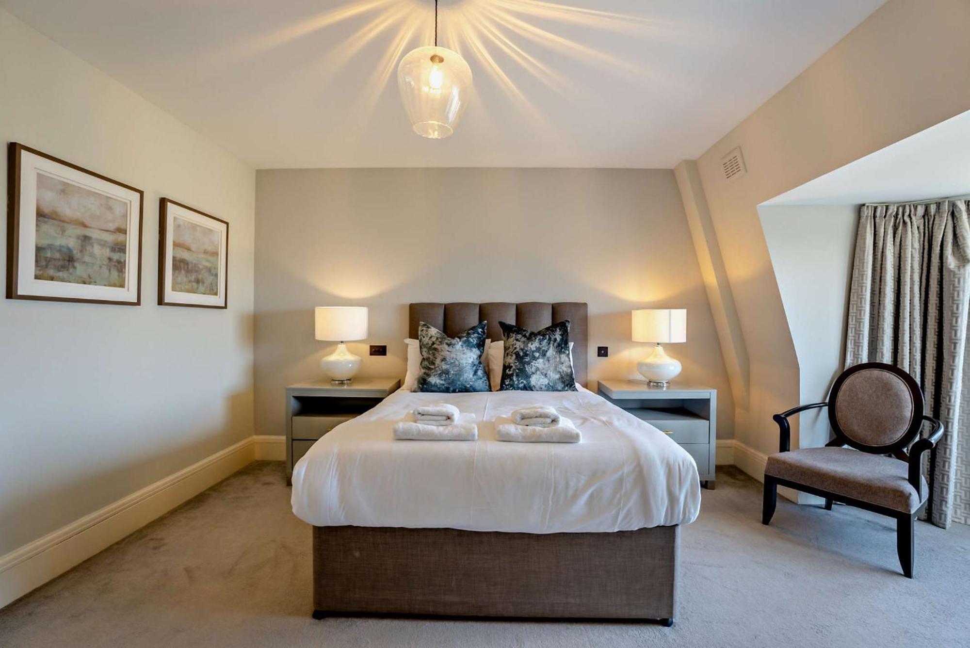 Strathmore Court Apartments Лондон Екстериор снимка