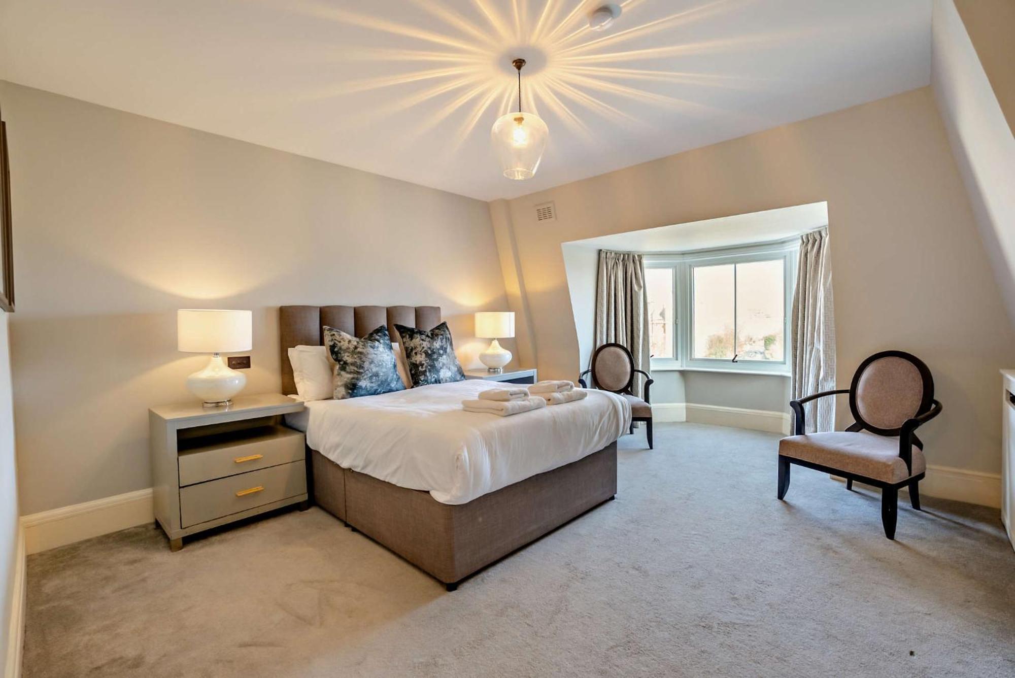 Strathmore Court Apartments Лондон Екстериор снимка